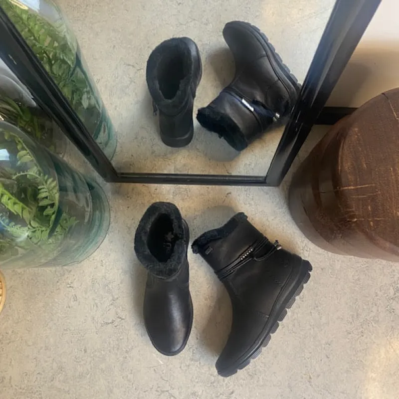 Rieker Kort Støvle Dame|Billige Vinter Støvler*Sort støvle med elegante detaljer