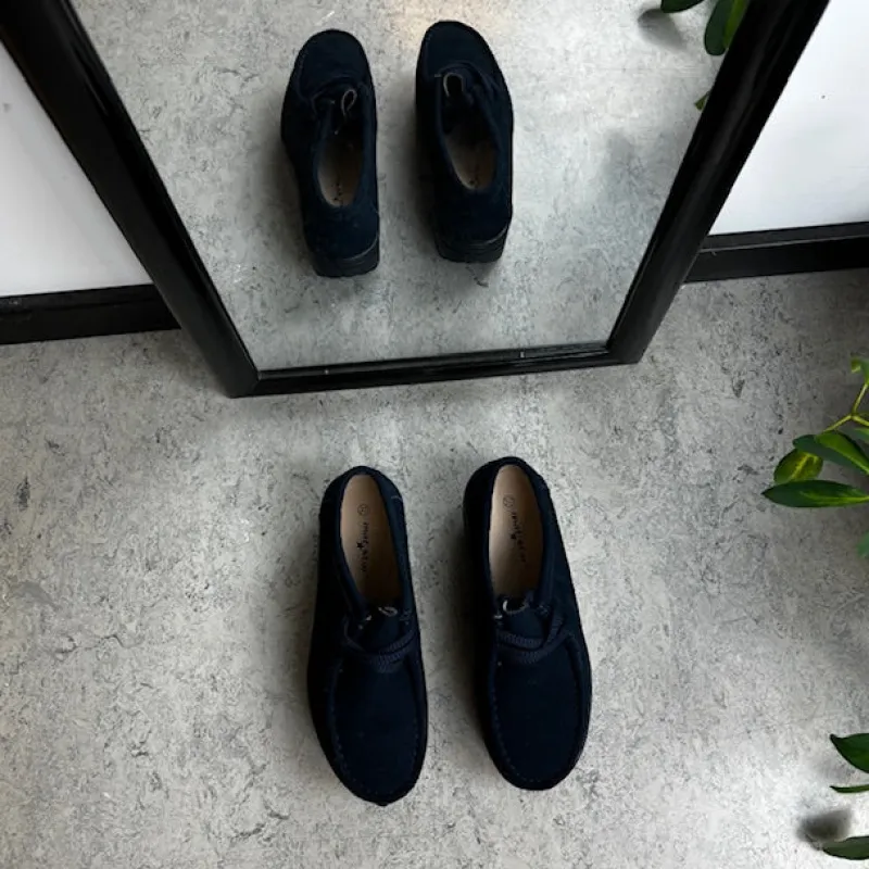 Sygeplejebutikken Sko På Tilbud*Sort ruskindssko med gængesål og svangstøtte