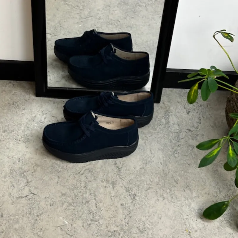 Sygeplejebutikken Sko På Tilbud*Sort ruskindssko med gængesål og svangstøtte