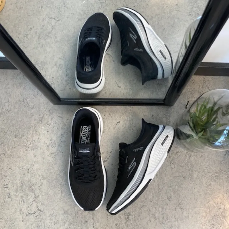 Skechers Knyster - Hallux Valgus|Leddegigt*Sort slip-ins sko fra med elastiksnøre