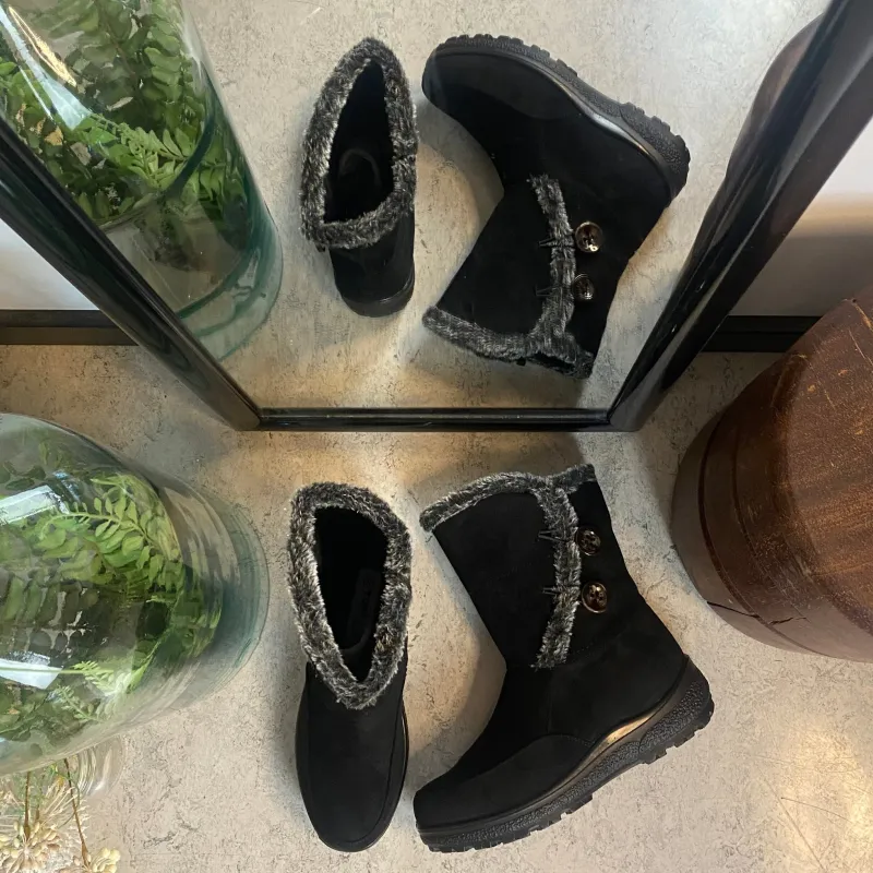 Sygeplejebutikken Billige Vinter Støvler|Sorte Støvletter*Sort støvle med fin pelsdetalje.