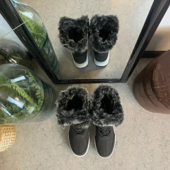 Mols Billige Vinter Støvler|Vinterstøvler Damer*Sort vandtæt vinterstøvle fra med pels kant