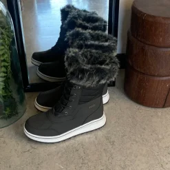 Mols Billige Vinter Støvler|Vinterstøvler Damer*Sort vandtæt vinterstøvle fra med pels kant