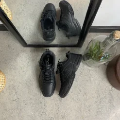 Sygeplejebutikken Overgangssko|Kondi Sko*Sorte kondisko med svangstøtte