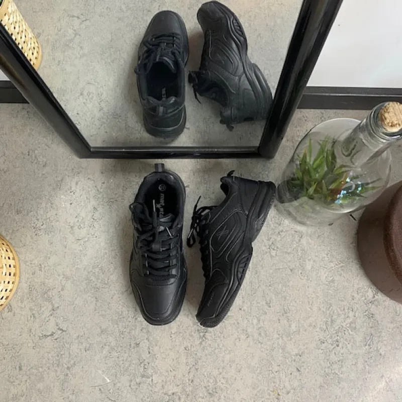 Sygeplejebutikken Overgangssko|Kondi Sko*Sorte kondisko med svangstøtte