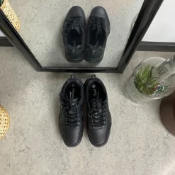 Sygeplejebutikken Overgangssko|Kondi Sko*Sorte kondisko med svangstøtte