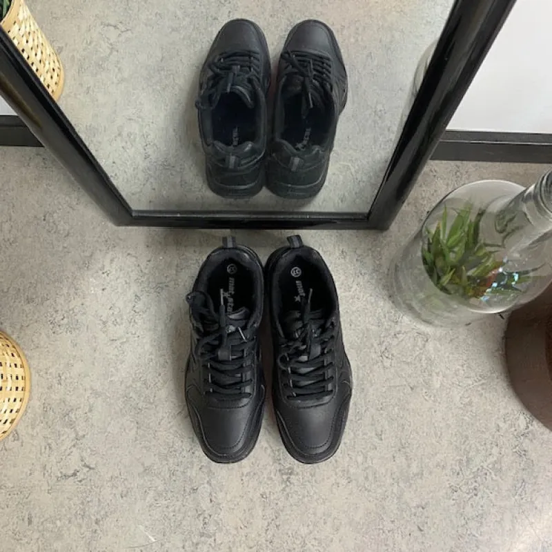 Sygeplejebutikken Overgangssko|Kondi Sko*Sorte kondisko med svangstøtte