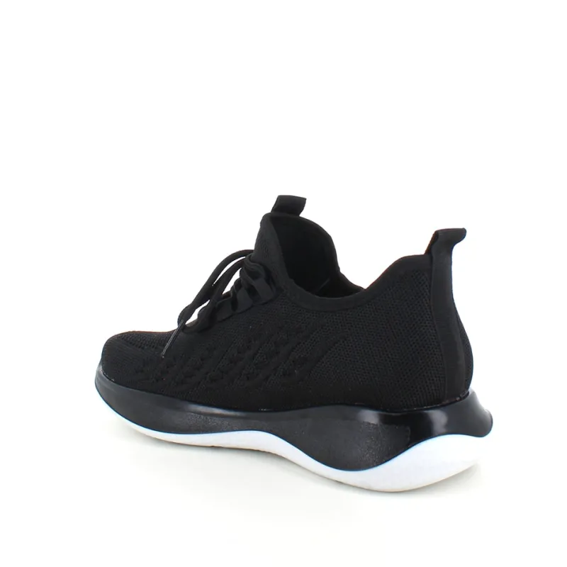 Sygeplejebutikken Sko På Tilbud*Sorte strikkede slip on sko med en fast kant i åbningen.