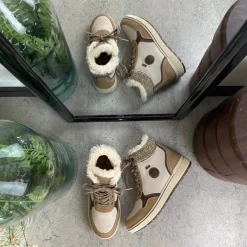 Sygeplejebutikken Kort Støvle Dame|Vinterstøvler Damer*Taupe vinterstøvle med snørebånd