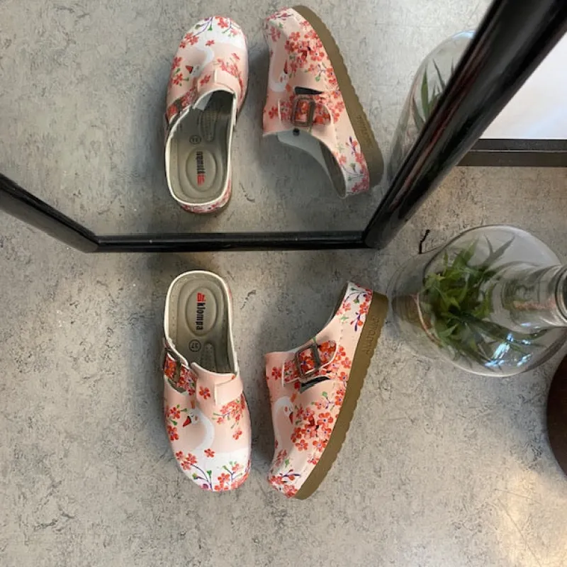 Sygeplejebutikken Clogs|Træsko Dame Modeller*Træsko med svaneprint