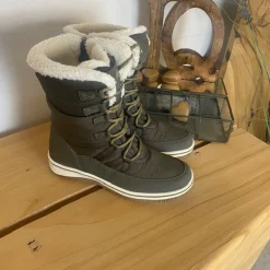 Whistler Billige Vinter Støvler|Vinterstøvler Damer*Vandtæt vinterstøvle med snøre og lynlås.