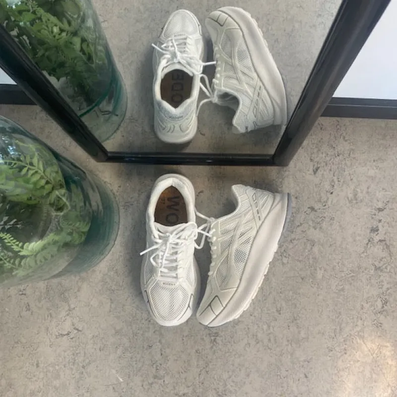 Woden Sommersko Dame|Overgangssko*letvægts sneakers med god svangstøtte